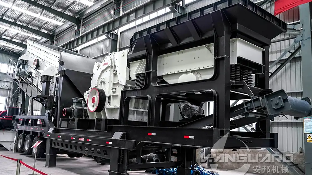 Tyre-mounted mobile impact crushing plant VPF overall view
