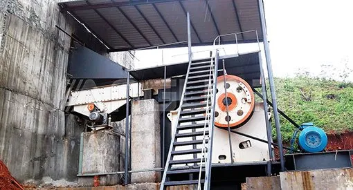 What are the components of jaw crusher