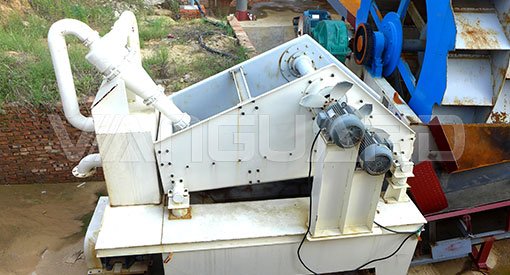 Recycling machine for fine sand
